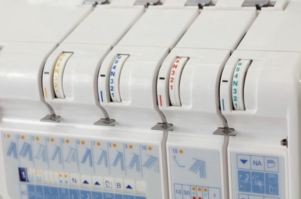 Taglia e cuci Janome 1200D - immagine 3