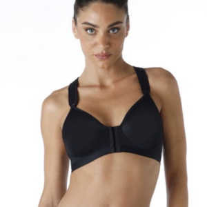 Reggiseno sportivo nero con chiusura frontale, spalline larghe regolabili e design ergonomico. Offre sostegno ottimale e comfort, ideale per attività sportive ad alta intensità. Perfetto per chi cerca funzionalità e stile.